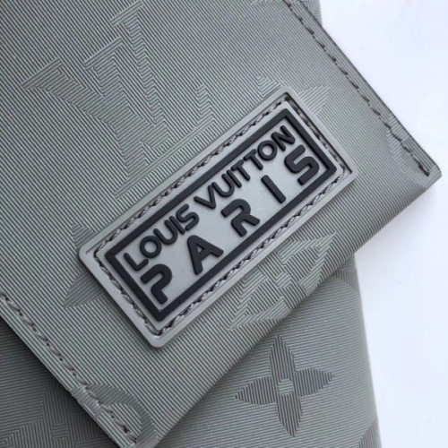 l0*is-V*t0n-wallet-64