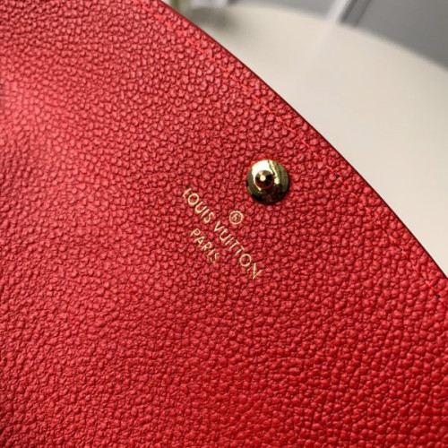 l0*is-V*t0n-wallet-74