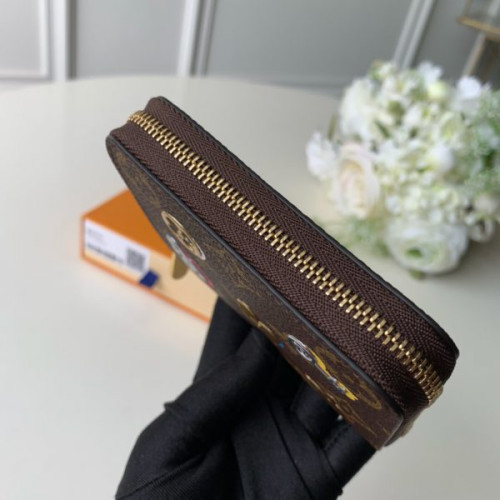 l0*is-V*t0n-wallet-77