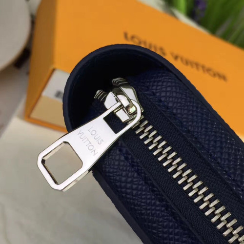 l0*is-V*t0n-wallet-replica-bag-blue-2