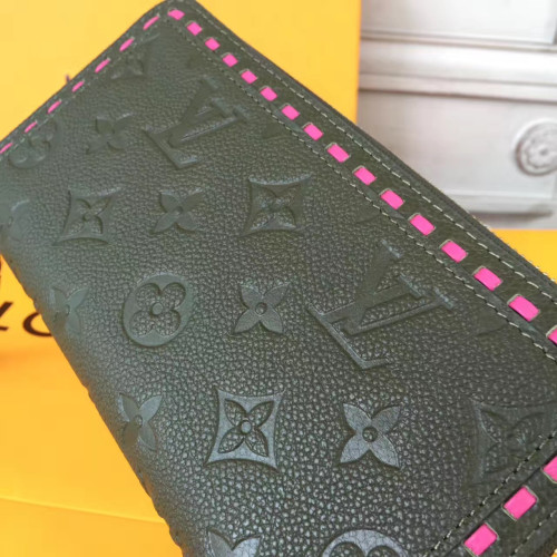 l0*is-V*t0n-wallet-replica-bag-darkgreen