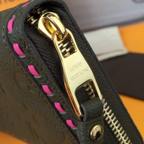 l0*is-V*t0n-wallet-replica-bag-darkgreen