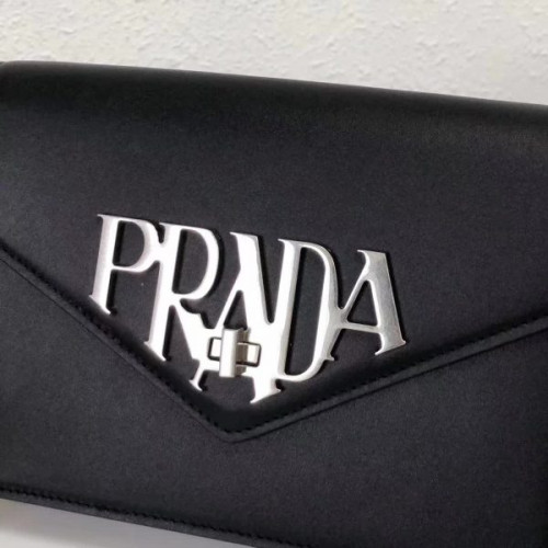 Pra*a-bag-214