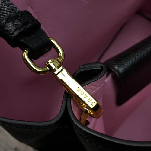 Pra*a-bibliotheque-2