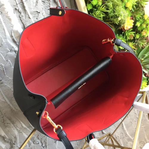 Pra*a-bibliotheque-3