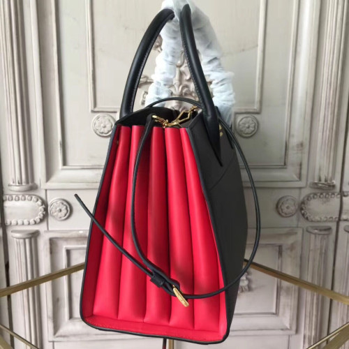 Pra*a-bibliotheque-replica-bag-black-14