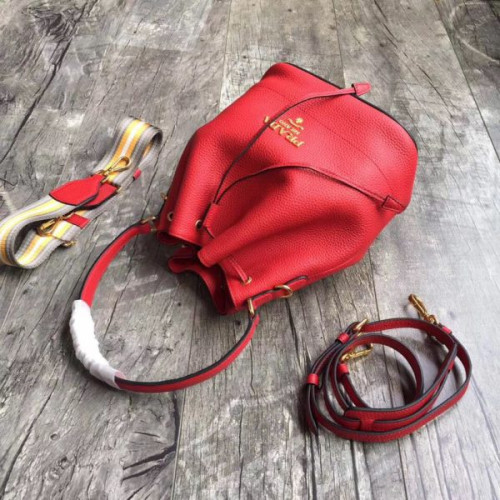 Pra*a-bucket-bag-6