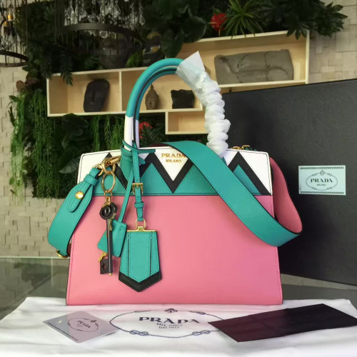 Pra*a-esplanade-replica-bag-pink