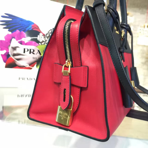 Pra*a-esplanade-replica-bag-red-3