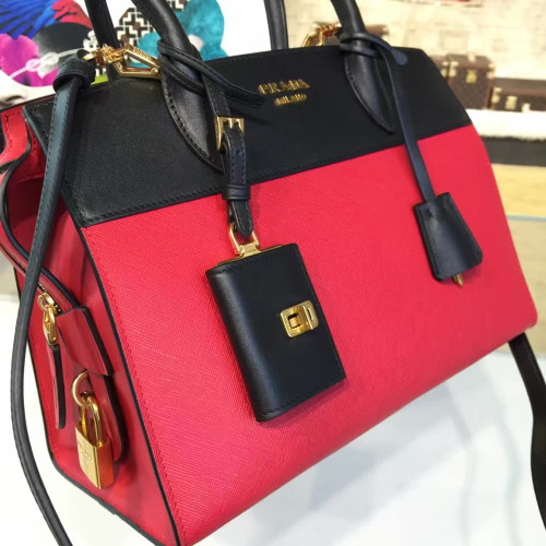 Pra*a-esplanade-replica-bag-red-3