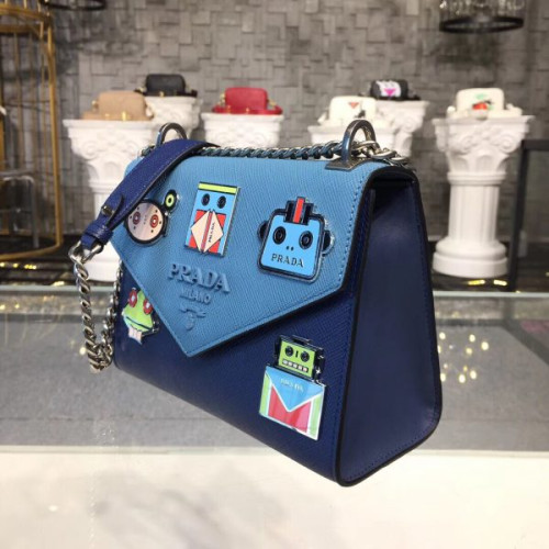 Pra*a-monochrome-logo-2