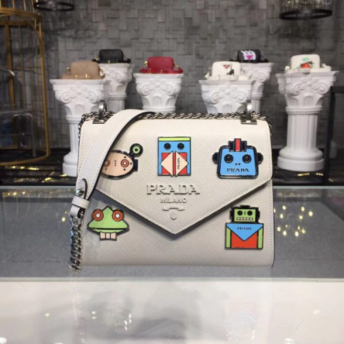 Pra*a-monochrome-logo-3