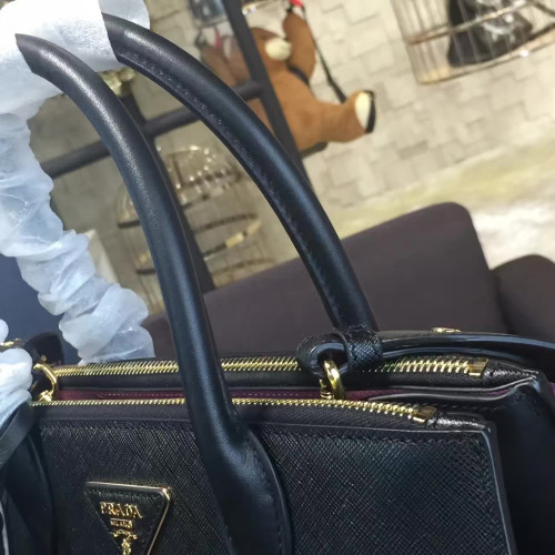 Pra*a-paradigme-replica-bag-beige-4