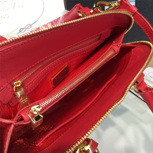 Pra*a-promenade-bag-replica-bag-red
