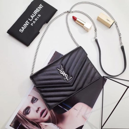 Y*L-monogram-kate-125