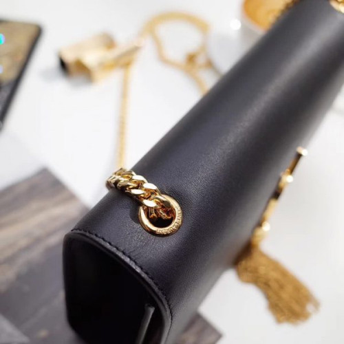 Y*L-monogram-kate-22