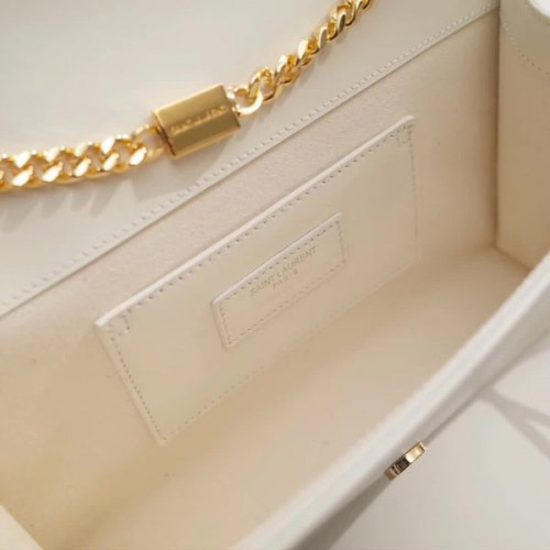 Y*L-monogram-kate-27