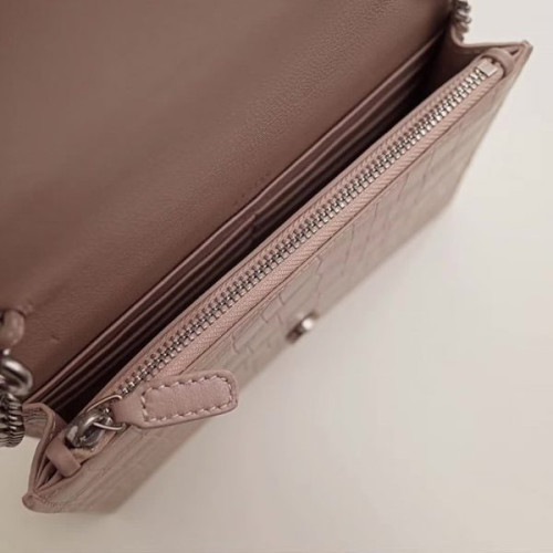 Y*L-monogram-kate-31