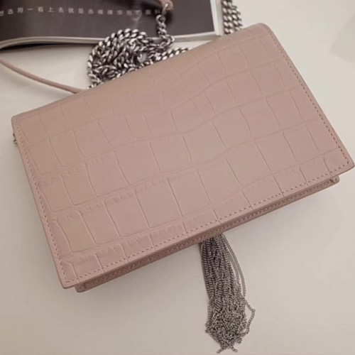 Y*L-monogram-kate-31