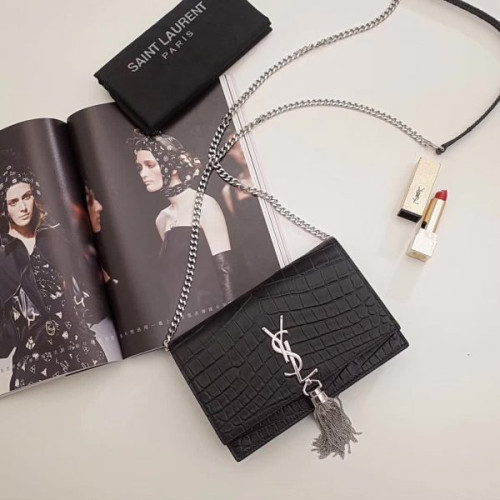 Y*L-monogram-kate-34