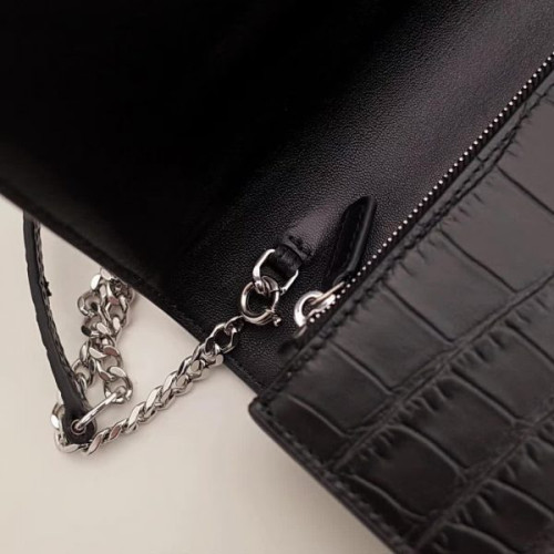 Y*L-monogram-kate-34