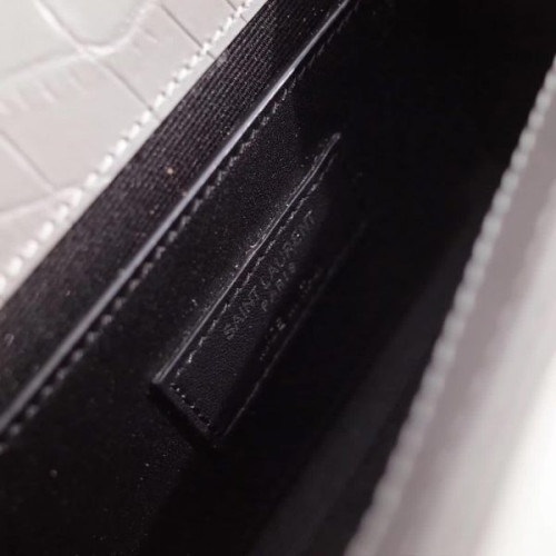 Y*L-monogram-kate-47