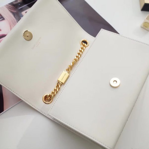 Y*L-monogram-kate-50