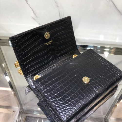 Y*L-monogram-kate-51