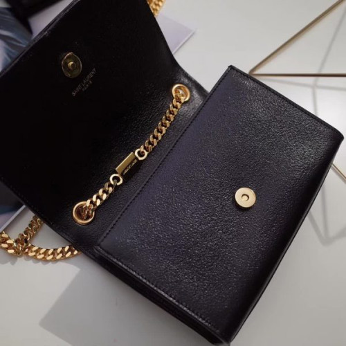 Y*L-monogram-kate-55