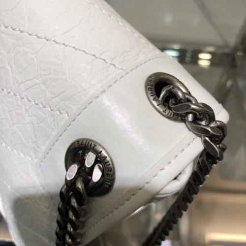 Y*L-monogramme-niki-37